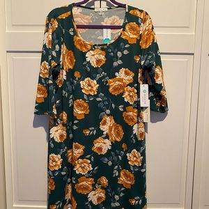 Floral fit and flare scoop neck dress